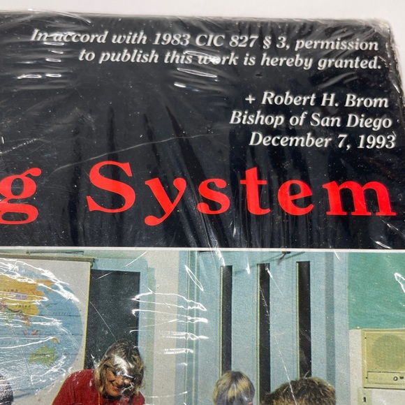 Divinity The New Catholic Catechism Learning System Bible Study Board Game - Picture 6 of 11